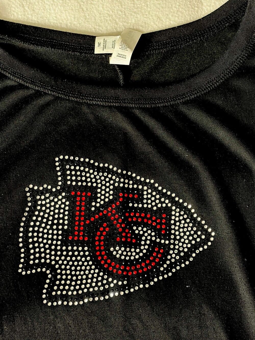 Kansas City Chiefs Women’s 2X Black Rhinestone Logo Top NFL Dolman Sleeve